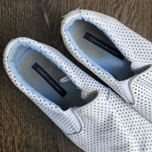 Tommy Hilfiger Canvas Slip On Sneakers - Picture 4 of 12